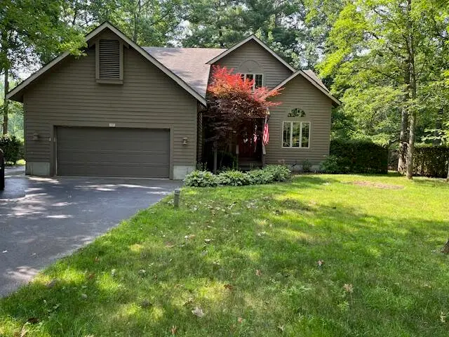 17 Pine Ridge Drive, Morrisonville, NY 12962 - #1