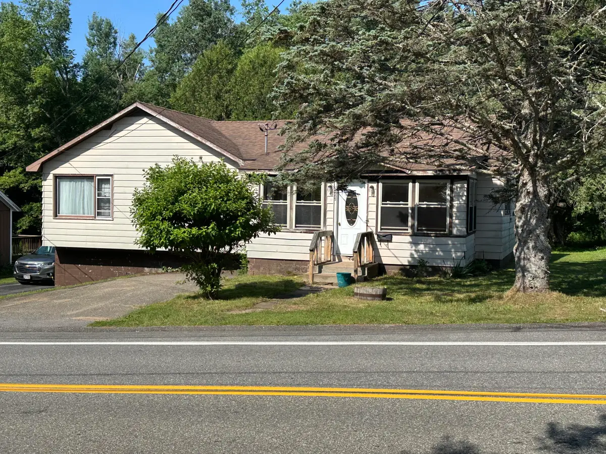 285 Hosley Avenue, Tupper Lake, NY 12986 - Image #1