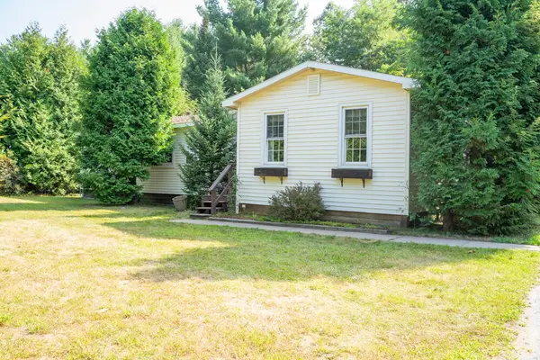 582 Military Turnpike, Plattsburgh, NY 12901