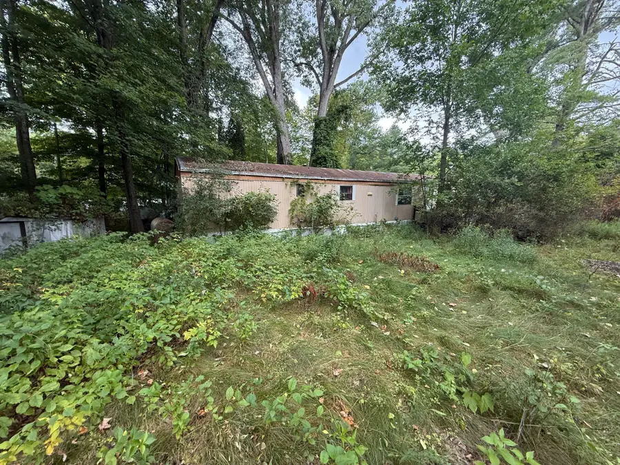 8 Elm Avenue, Willsboro, NY 12996 - Image #2