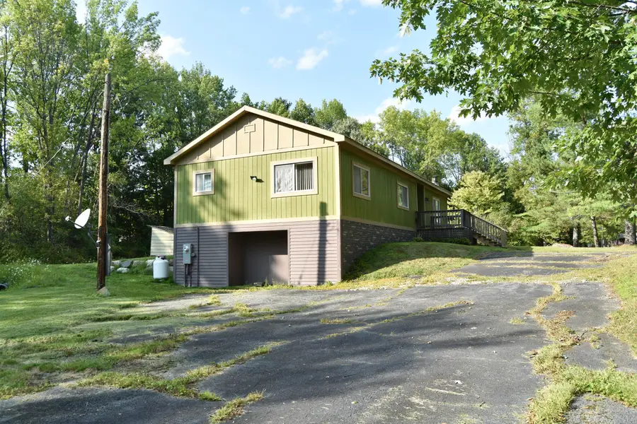 697 Point Road, Willsboro, NY 12996 - Image #2