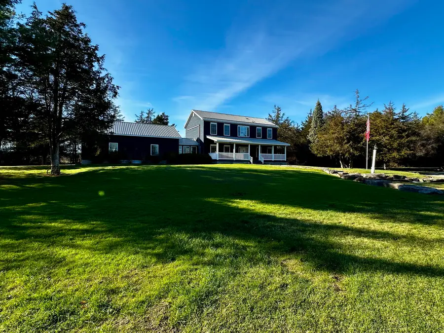 242 School Street, Essex, NY 12936 - Image #3