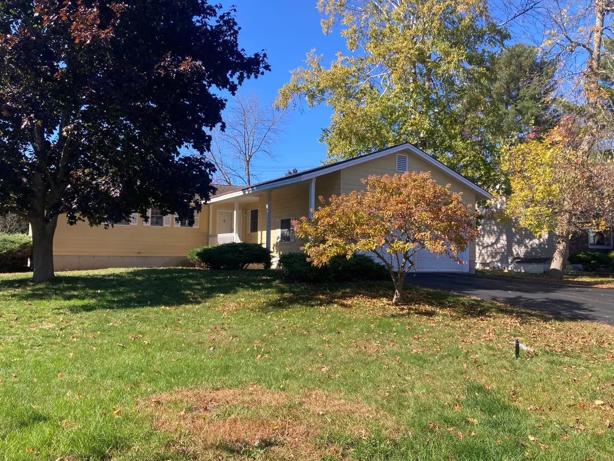 5 Erin Avenue, Plattsburgh, NY 12901 - Image #1