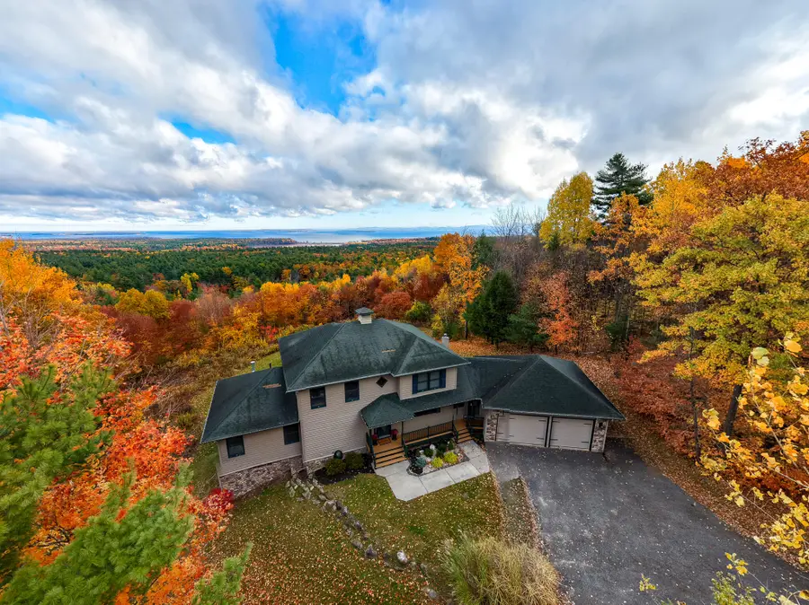 43 Virginia Drive, Keeseville, NY 12944 - Image #2