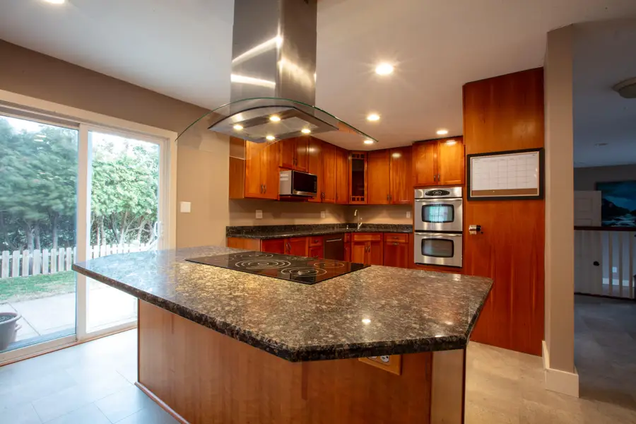 18 Morrison Avenue, Plattsburgh, NY 12901 - Image #2