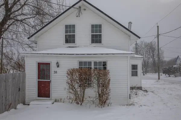 35 Bouck Street, Dannemora, NY 12929