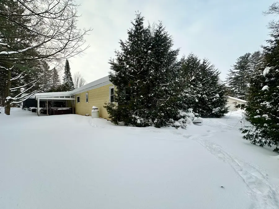 4 Scott Drive, Malone, NY 12953 - Image #2