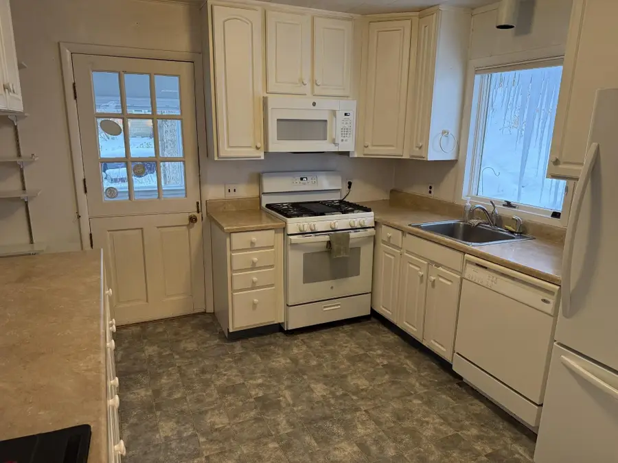 455 Park Avenue, Saranac Lake, NY 12983 - Image #3