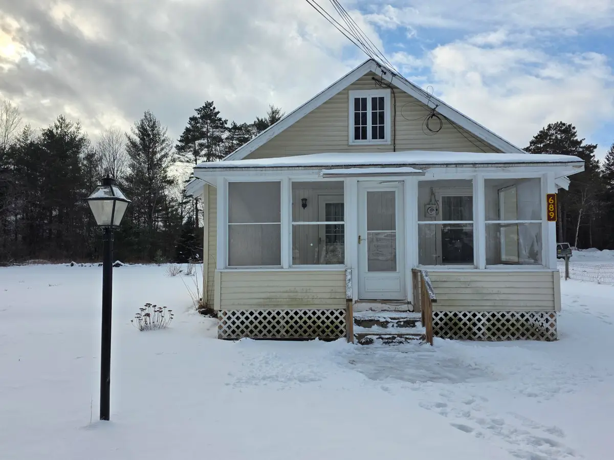 689 Glen Road, Jay, NY 12941 - Image #1