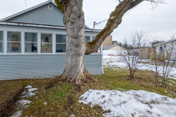 23 Riverside Avenue, Plattsburgh, NY 12901