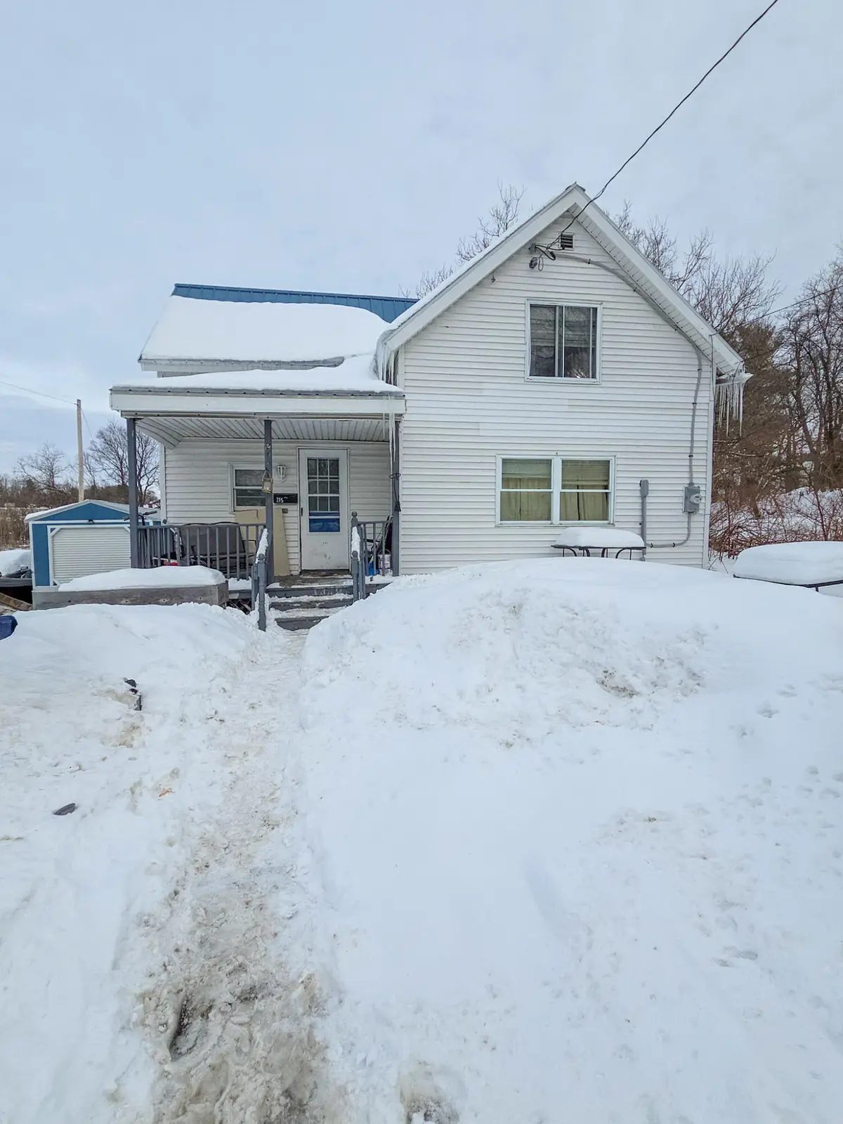 215 Park St, Malone, NY 12953 - #1