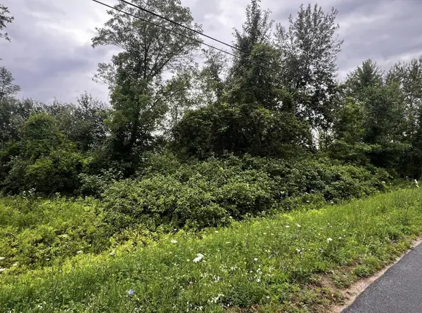 000 Grove Street, Keeseville, NY 12944