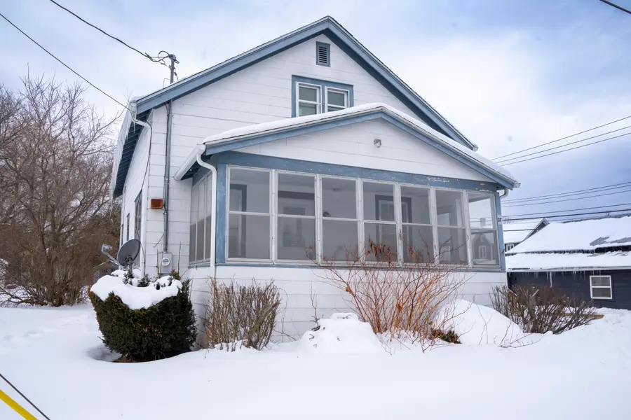 37 Emory Street, Morrisonville, NY 12962 - #2