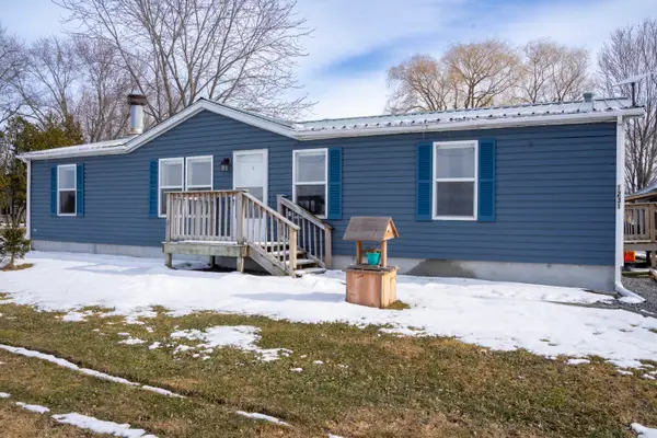 1231 Route 9b, Champlain, NY 12919