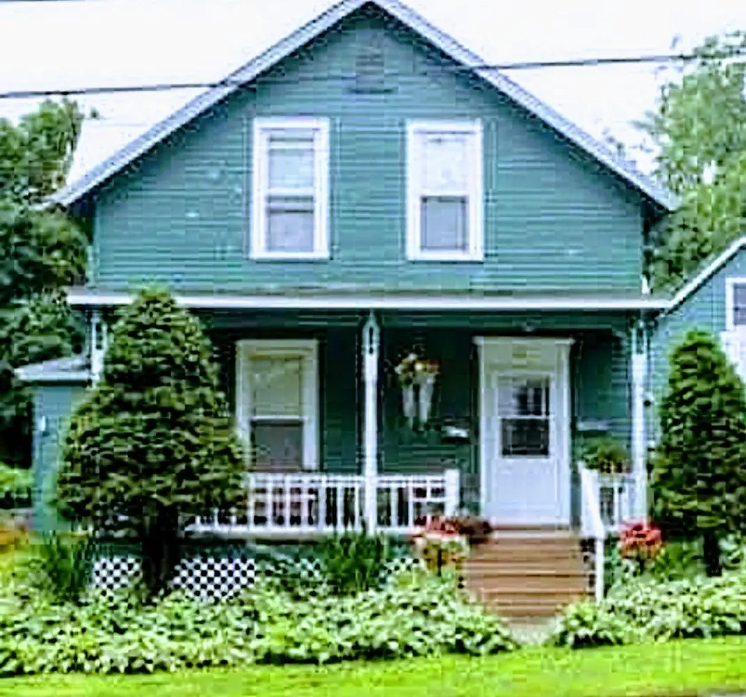 20 Franklin Street, Malone, NY 12953 - #1