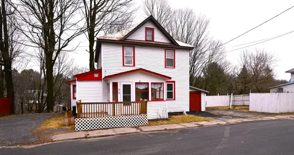 30 Branch Street, Malone, NY 12953