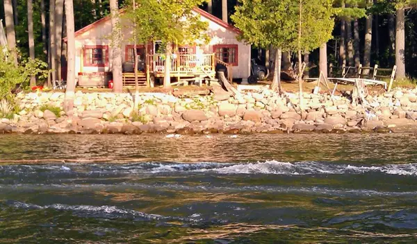 339 Corlear Drive, Willsboro, NY 12996