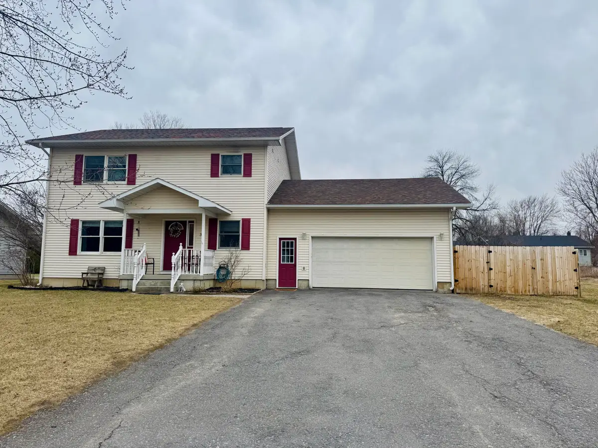 31 Facteau Avenue, Plattsburgh, NY 12901 - #1