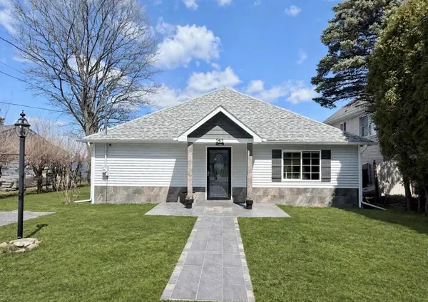 142 Algonquin Park Road, Plattsburgh, NY 12901