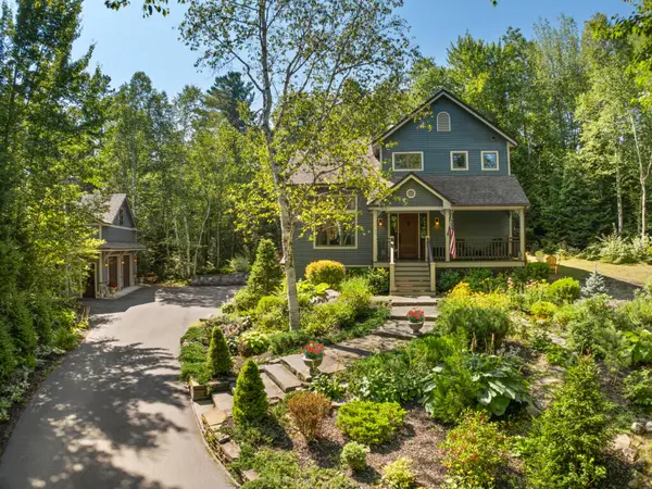 25 Snowberry Lane, Lake Placid, NY 12946
