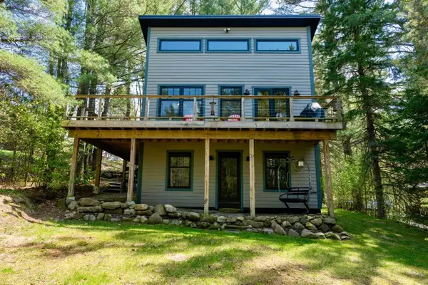 43 Signal Hill Road, Lake Placid, NY 12946