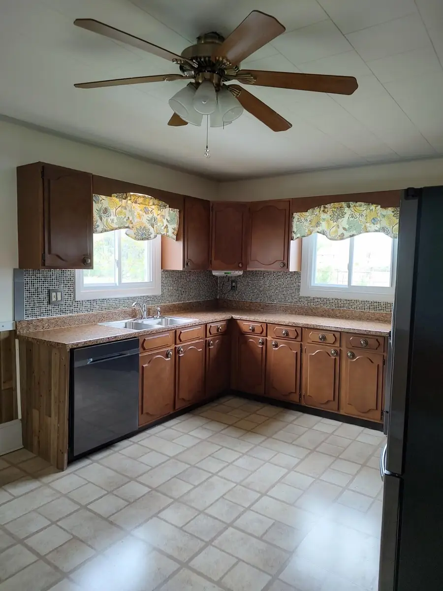 4881 S Catherine Street, Plattsburgh, NY 12901 - #2