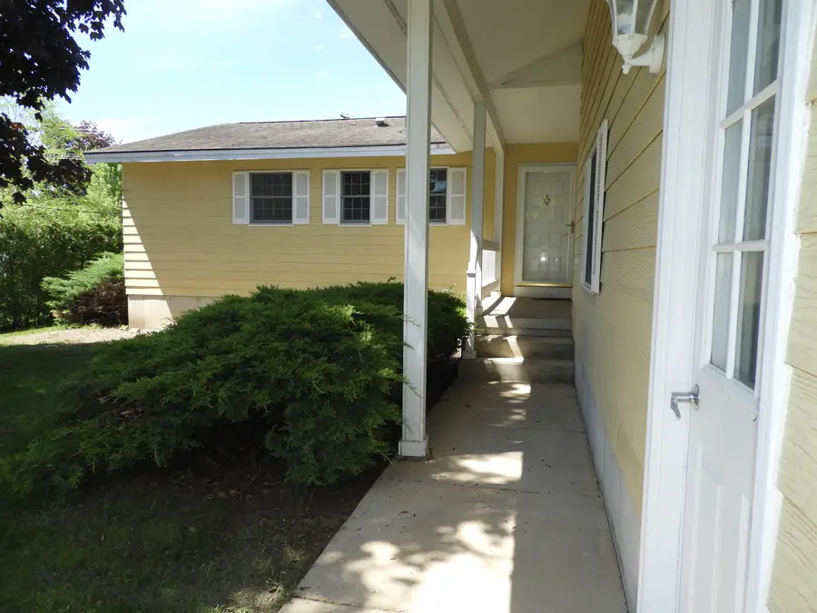 5 Erin Avenue, Plattsburgh, NY 12901 - #3