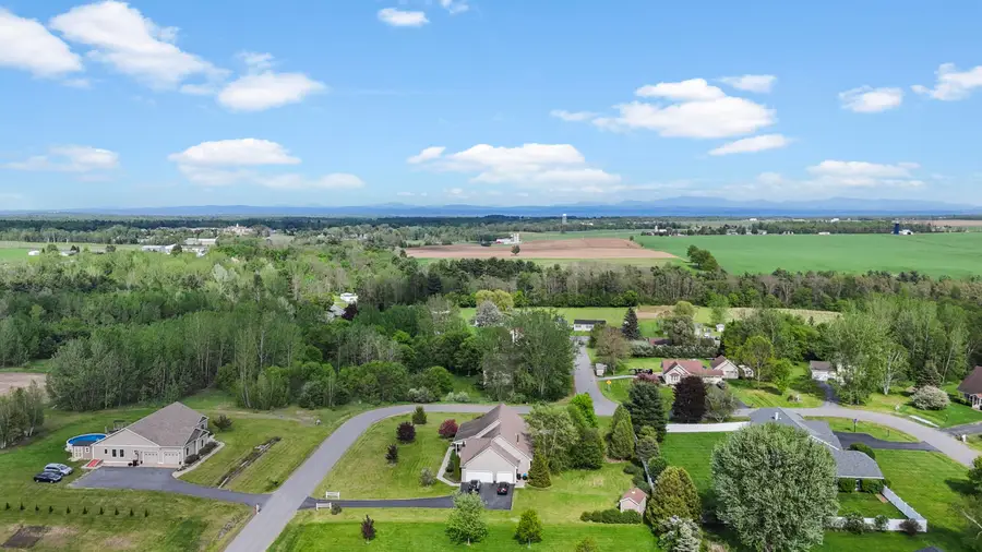 1 Ormsby Circle, Peru, NY 12972 - #2