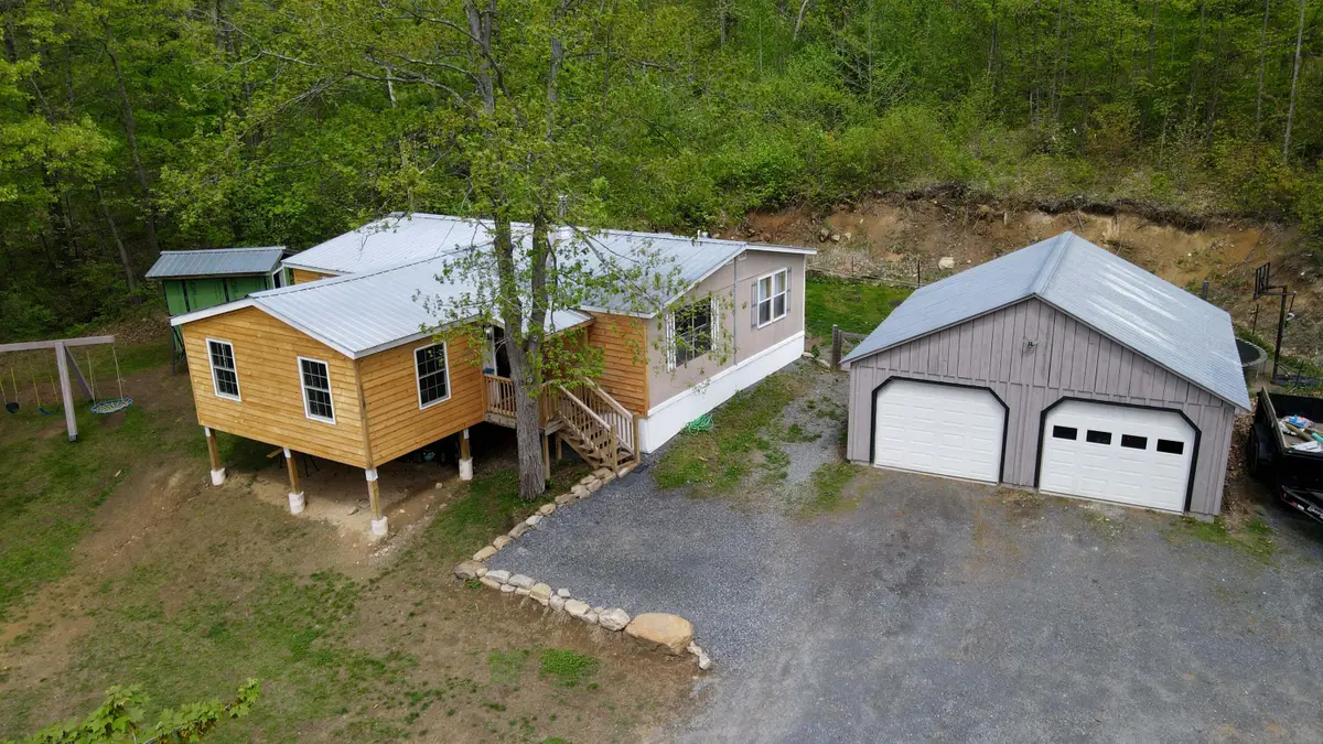 462 Route 9n, Keeseville, NY 12944 - #1