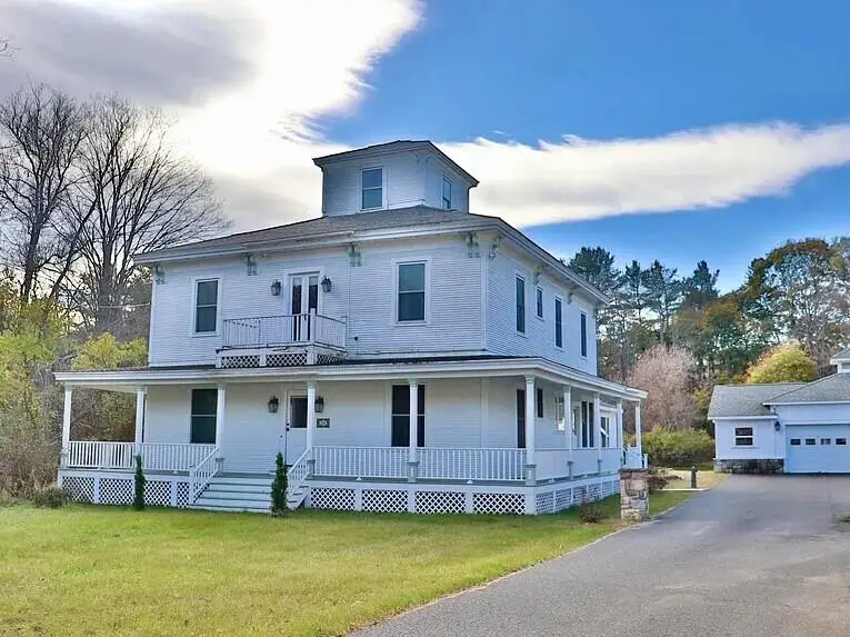 216 Water Street, Elizabethtown, NY 12932 - #1