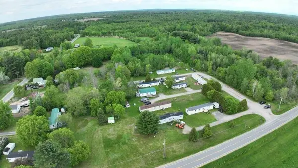 1-20 Country Lane, Mooers, NY 12958