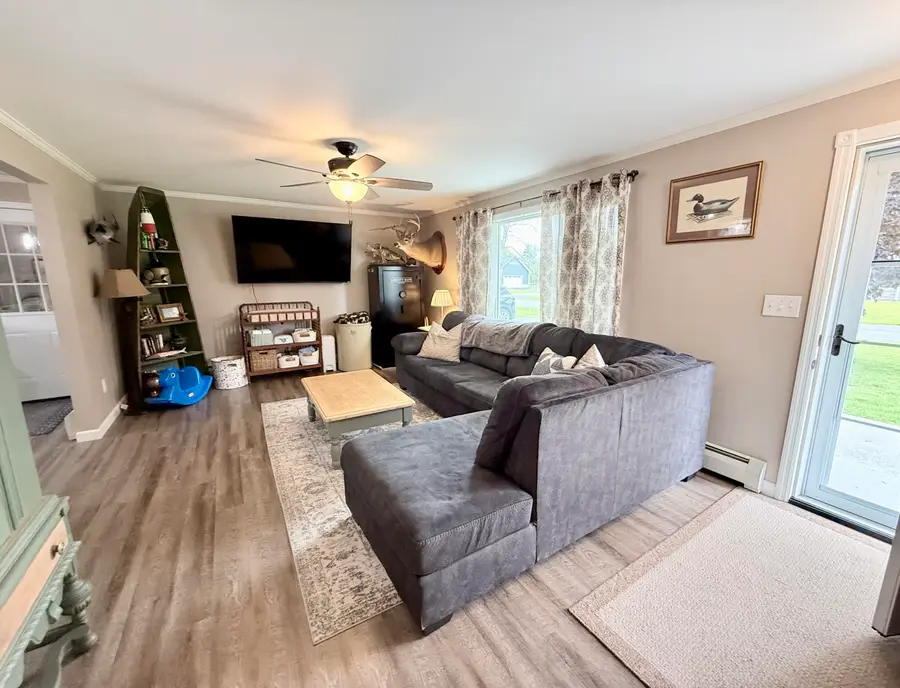 9 Facteau Avenue, Plattsburgh, NY 12901 - #3