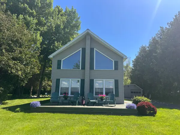483 Cumberland Head Road, Plattsburgh, NY 12901