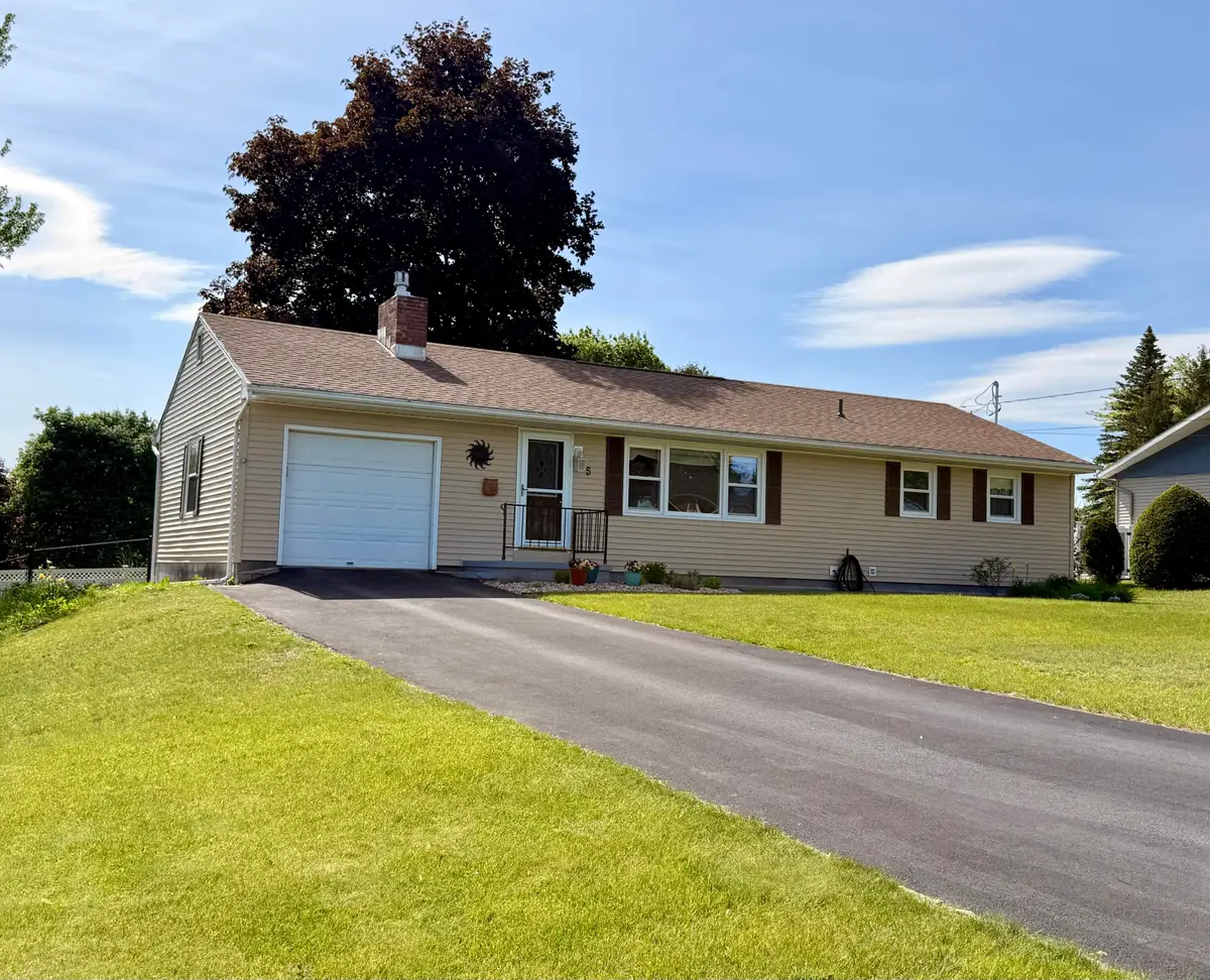 5 Laflure Lane, Peru, NY 12972 - #1