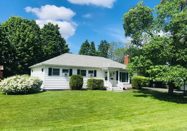 82 Park Avenue, Plattsburgh, NY 12901