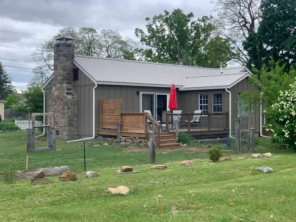 16 Church Street, Keeseville, NY 12944