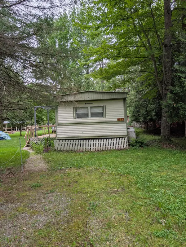 26 Spruce Avenue, Willsboro, NY 12996