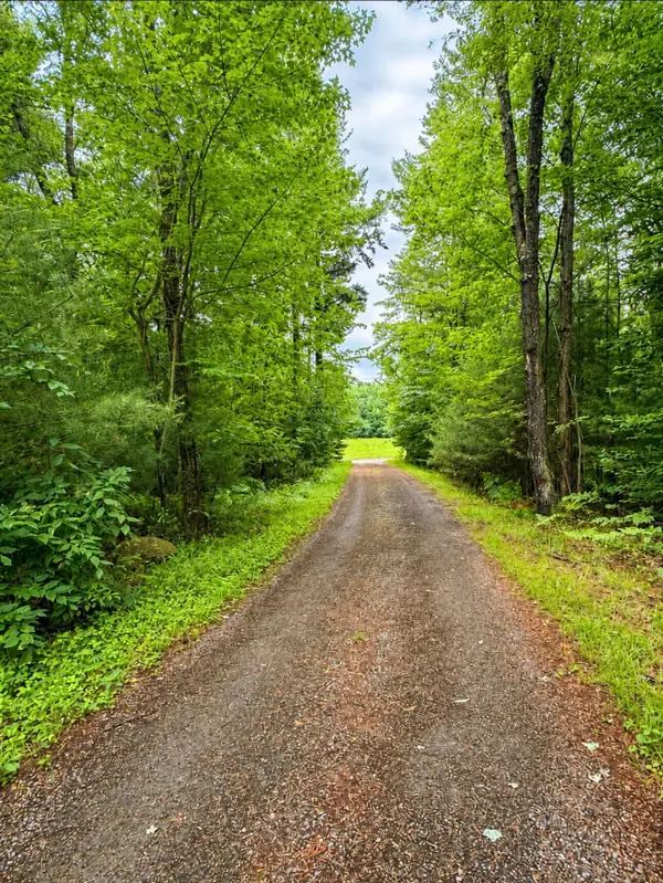 27 French Road, North Bangor, NY 12966