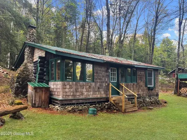 170 E Shore Drive, Adirondack, NY 12808