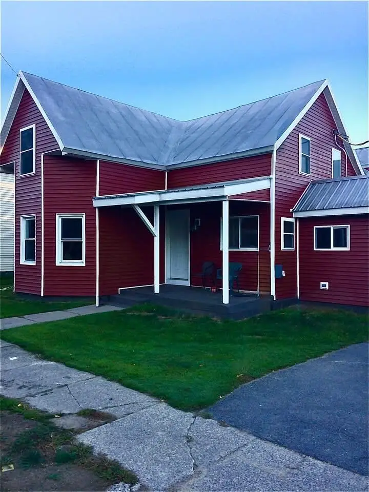 25 Spruce Street, Champlain, NY 12919 - #2