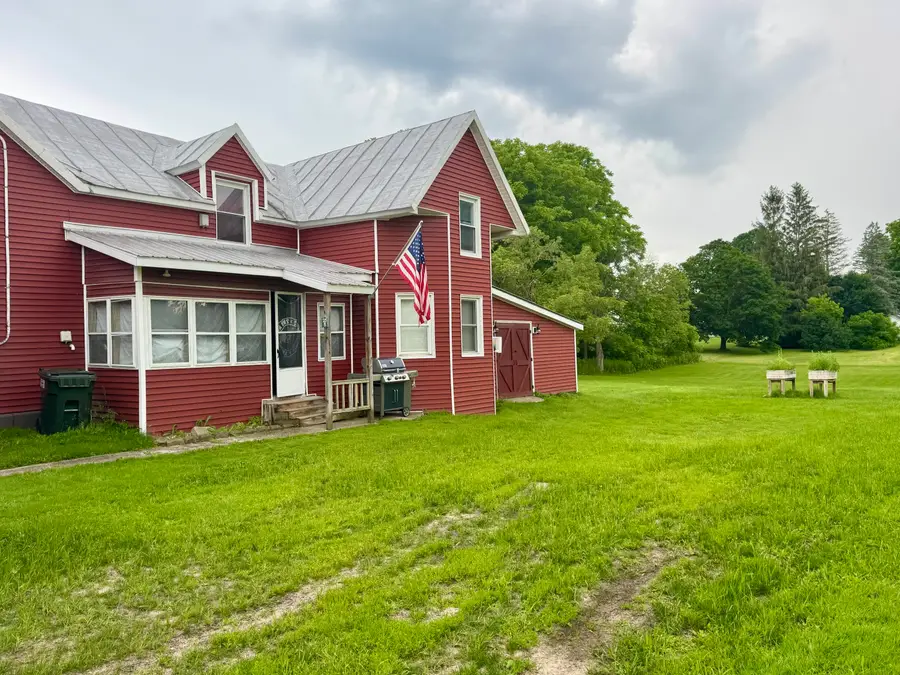 25 Spruce Street, Champlain, NY 12919 - #3