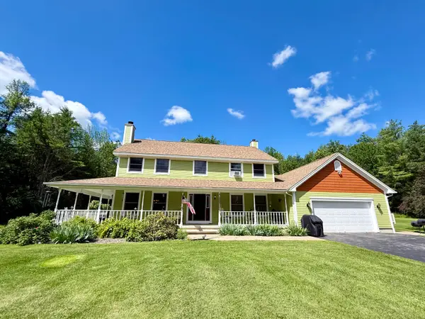 4 Meadowbrook Drive, Morrisonville, NY 12962