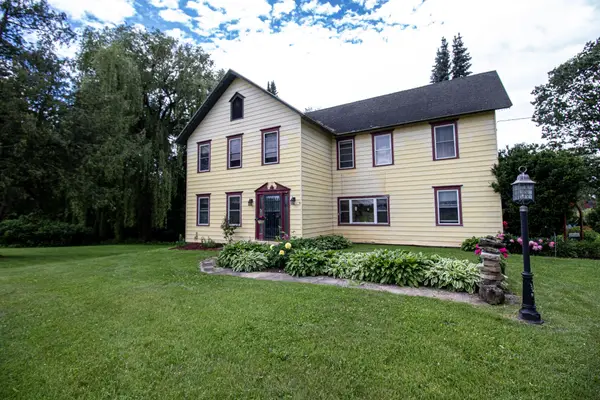 801 Mace Chasm Road, Keeseville, NY 12944