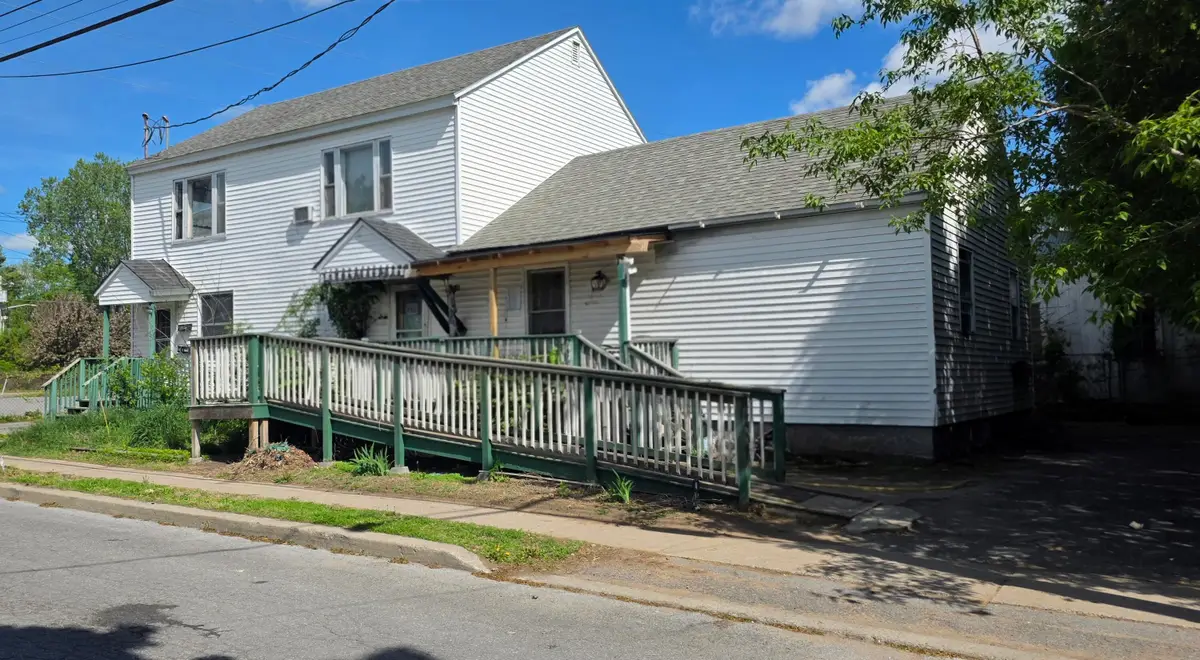 7 Elizabeth Street, Plattsburgh, NY 12901 - #1