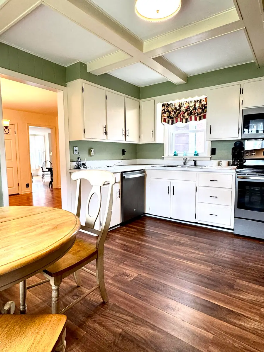 8 Chapman Street, Rouses Point, NY 12979 - #3