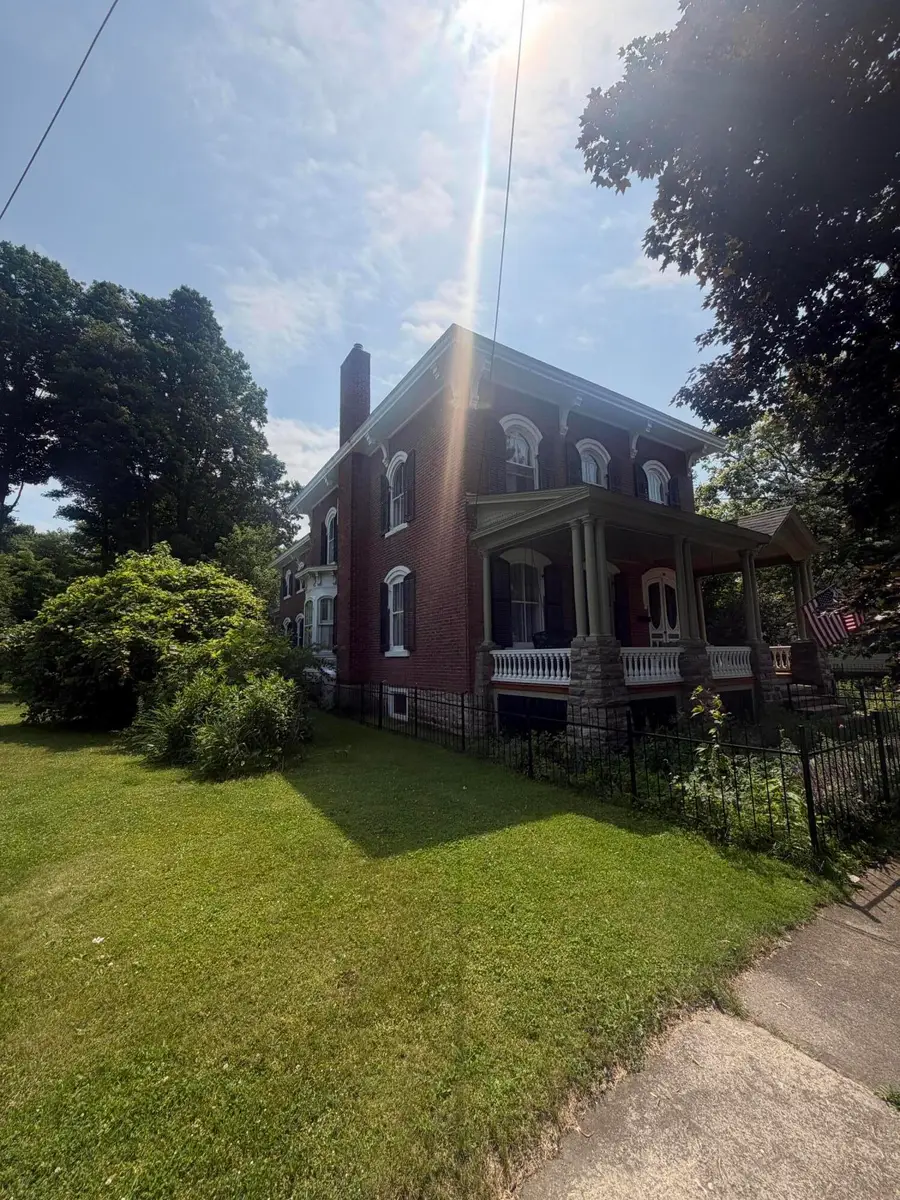 50 52 Washington Street, Malone, NY 12953 - #3
