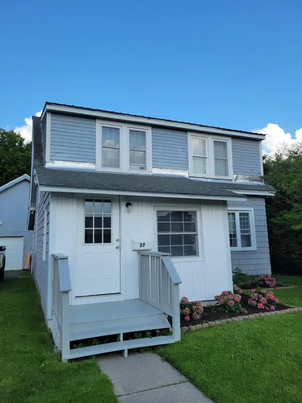 27 Delaware Street, Rouses Point, NY 12979
