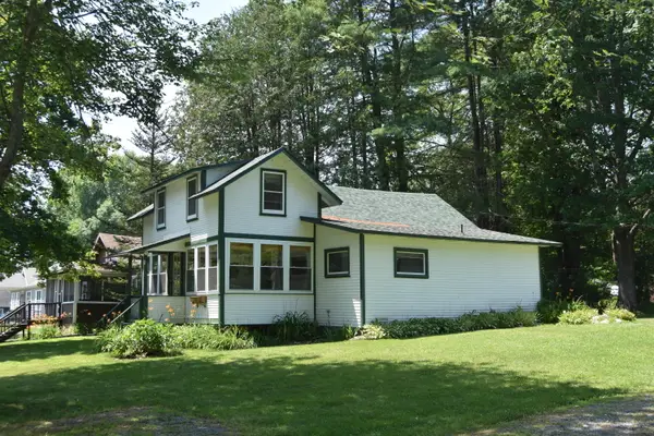 123 Lakeshore Drive, Willsboro, NY 12996