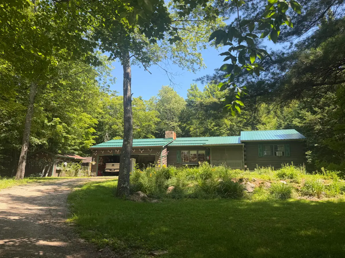 6 Paradise Road, Malone, NY 12953 - #1