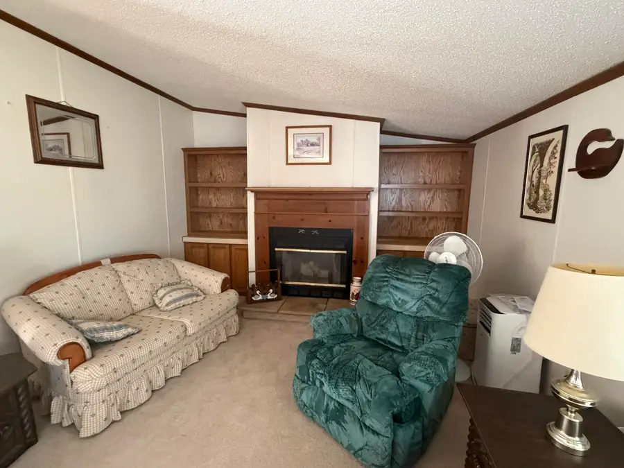 14 East Street, Champlain, NY 12919 - #3